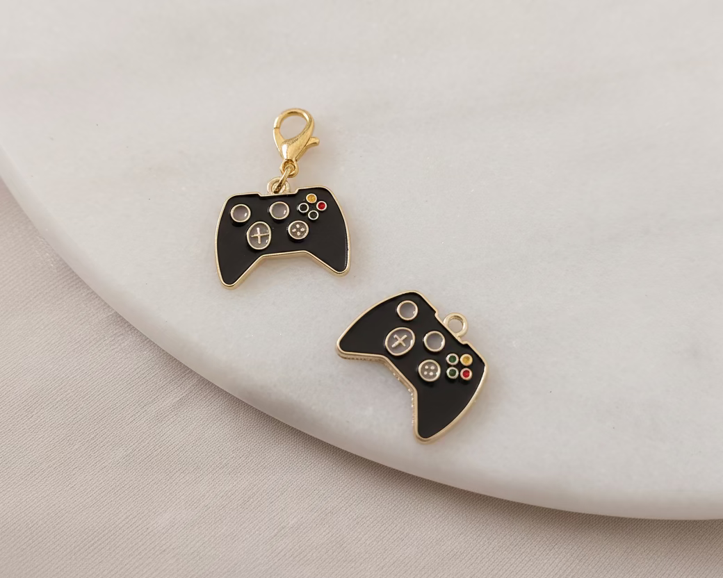 Game controller charm